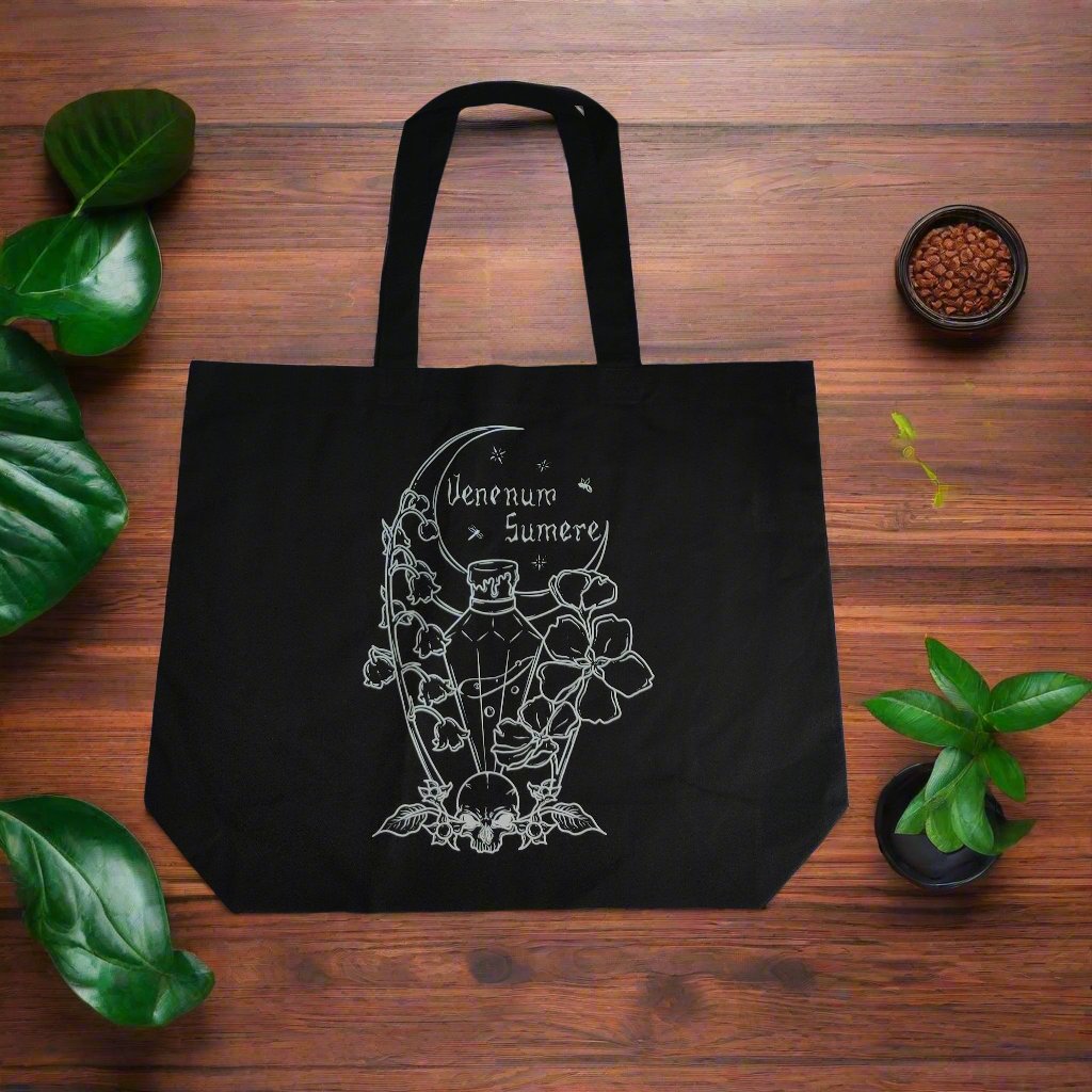 ‘Venom’ Maxi Tote